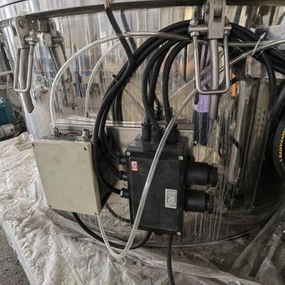 Пластиковая выравниваясь вертикальная вытекание снизу центрифуга ISO9001 для NH4 2SO4